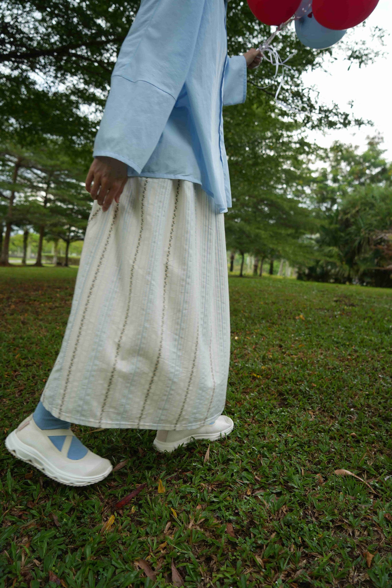 Float Gather Skirt in Sea Salt