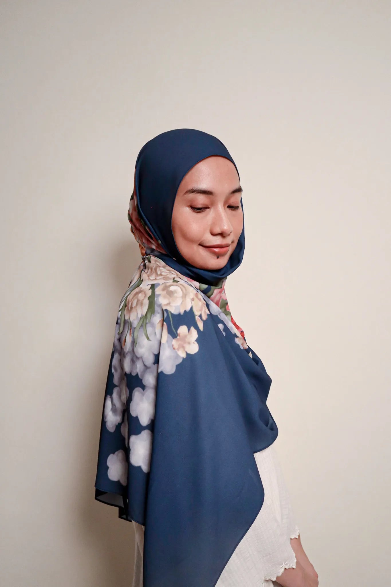 Bangkit Telang Shawl