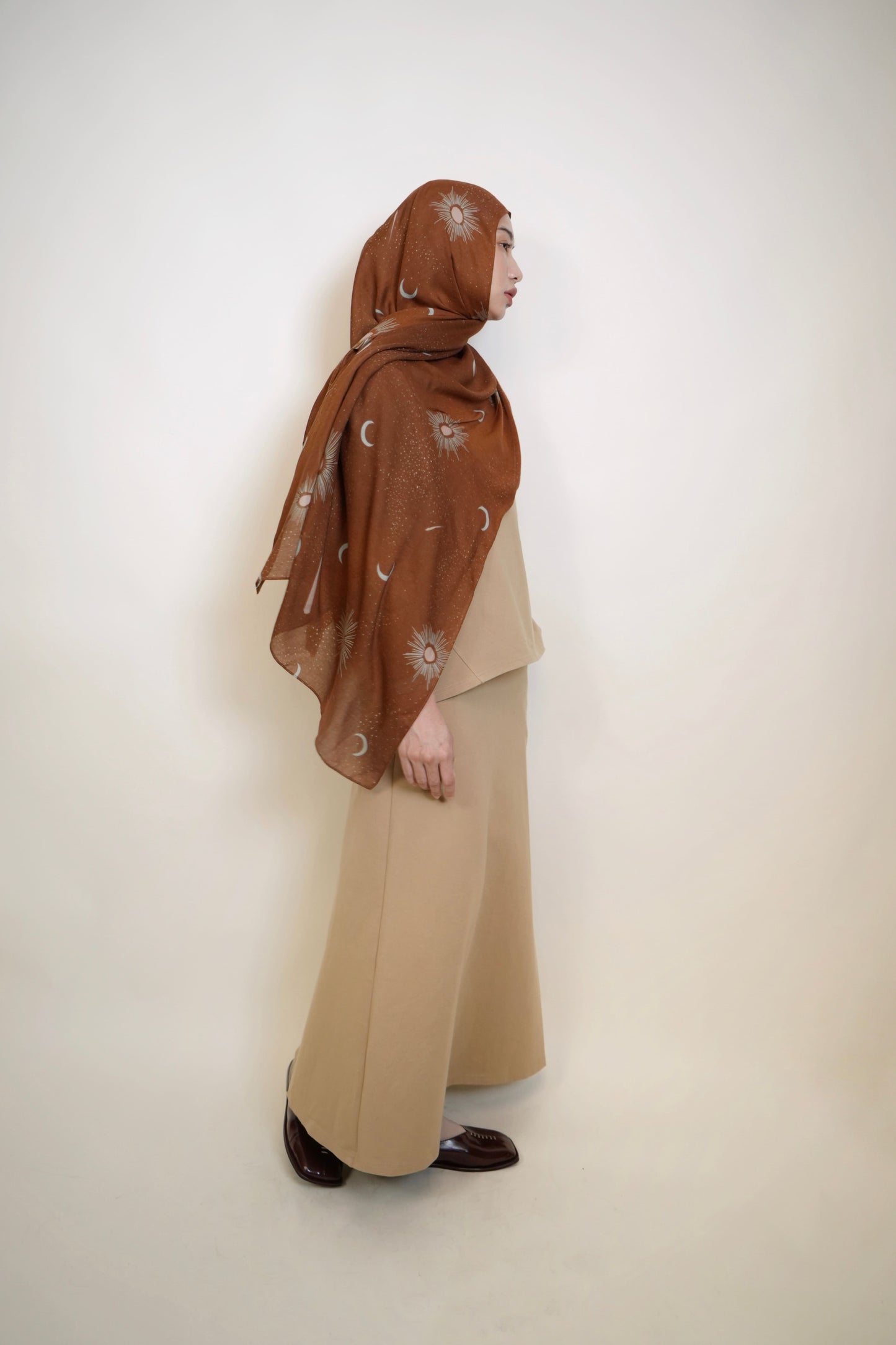 Gerhana Skirt in Sand
