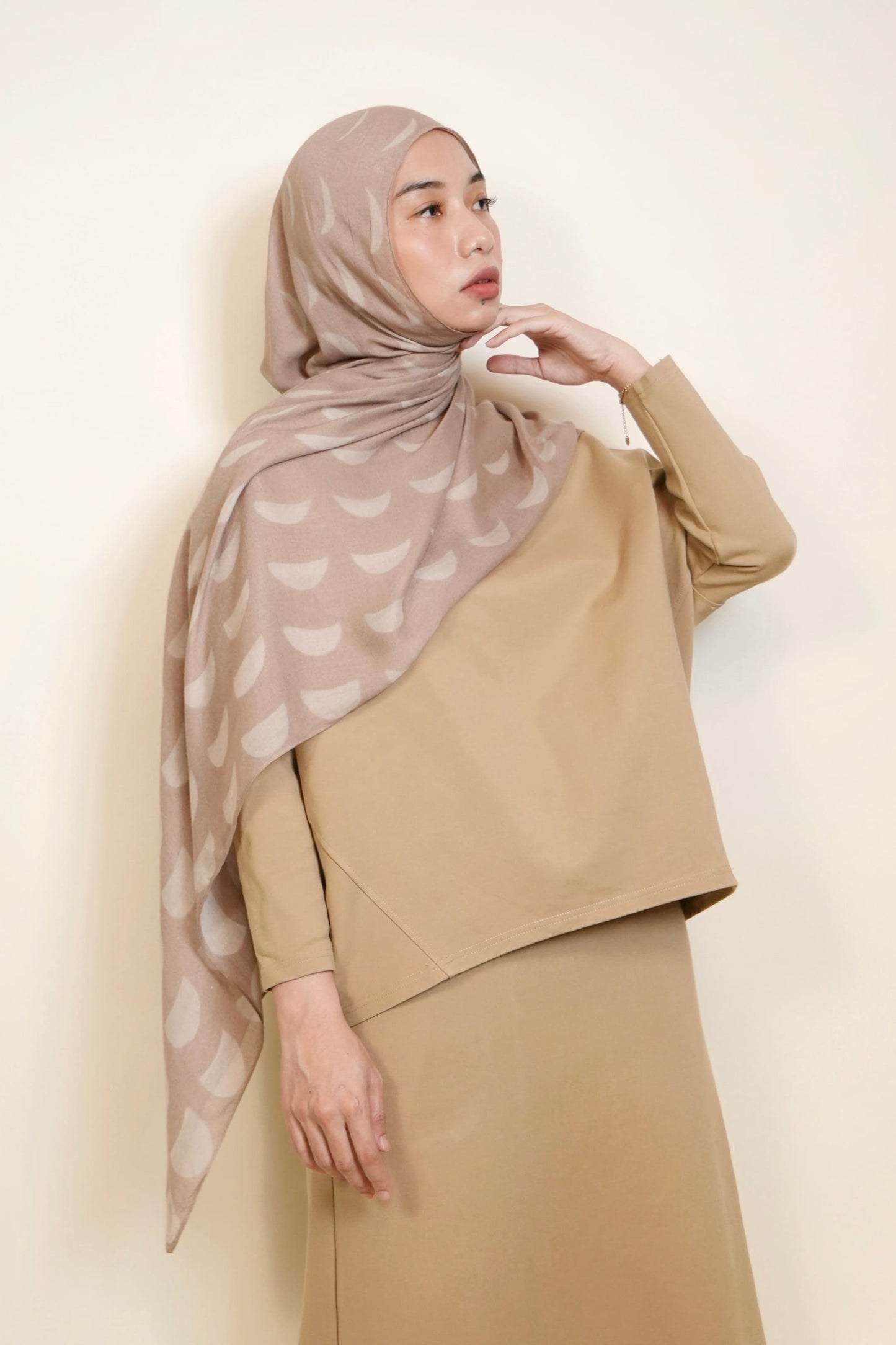 Gerhana Top in Sand