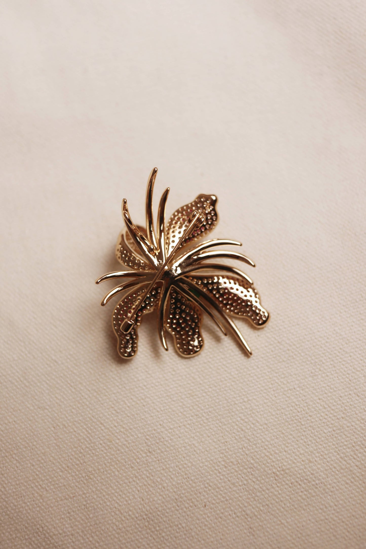 Golden Flora Embellished Pendant Brooch