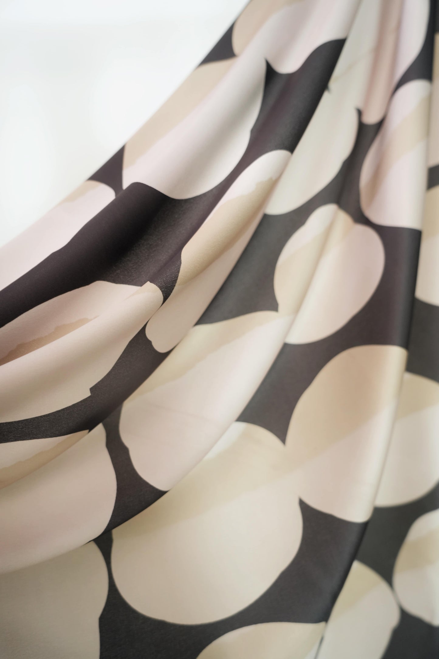 Maruno Miso Satin Square