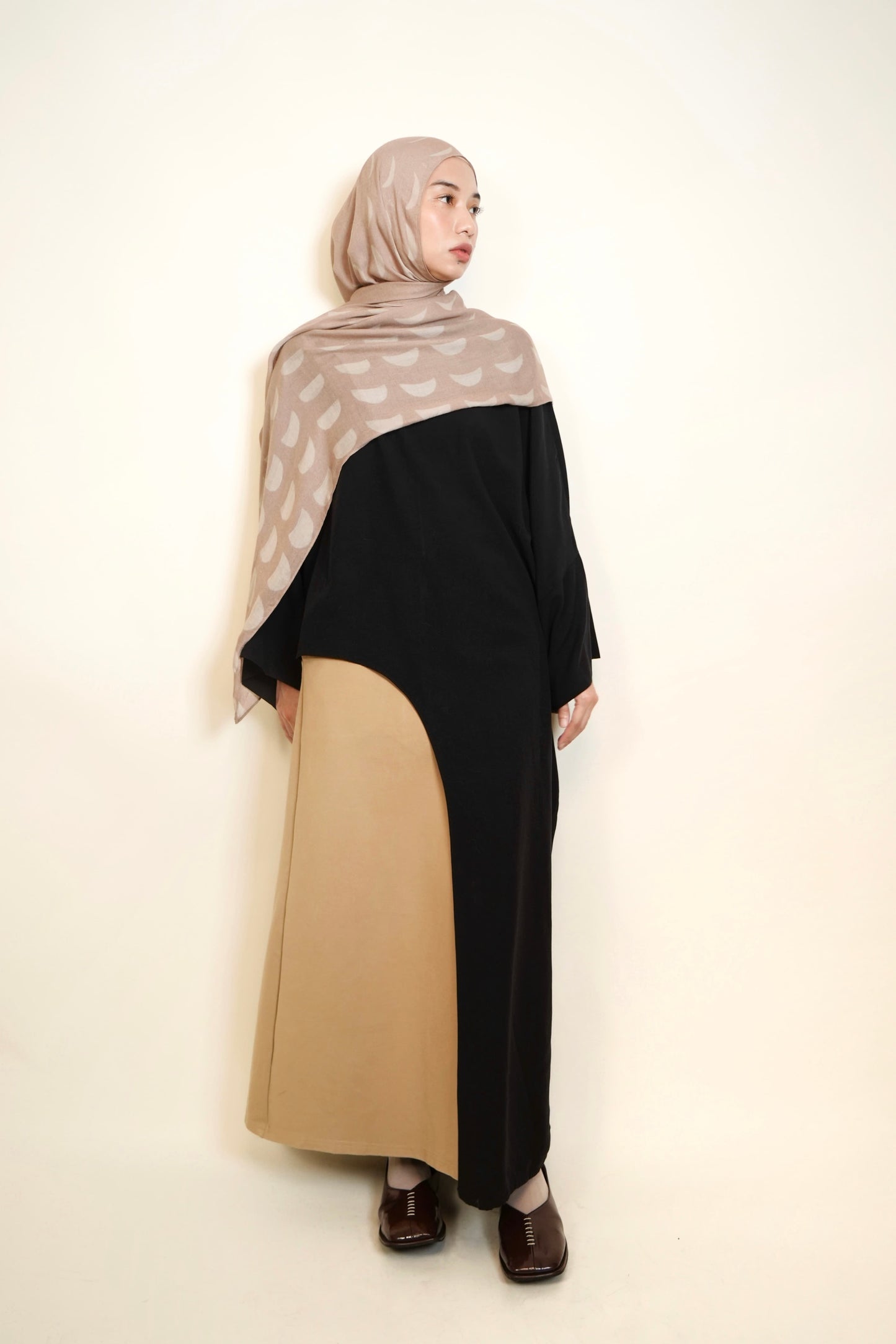 Debu Langit Modal Shawl