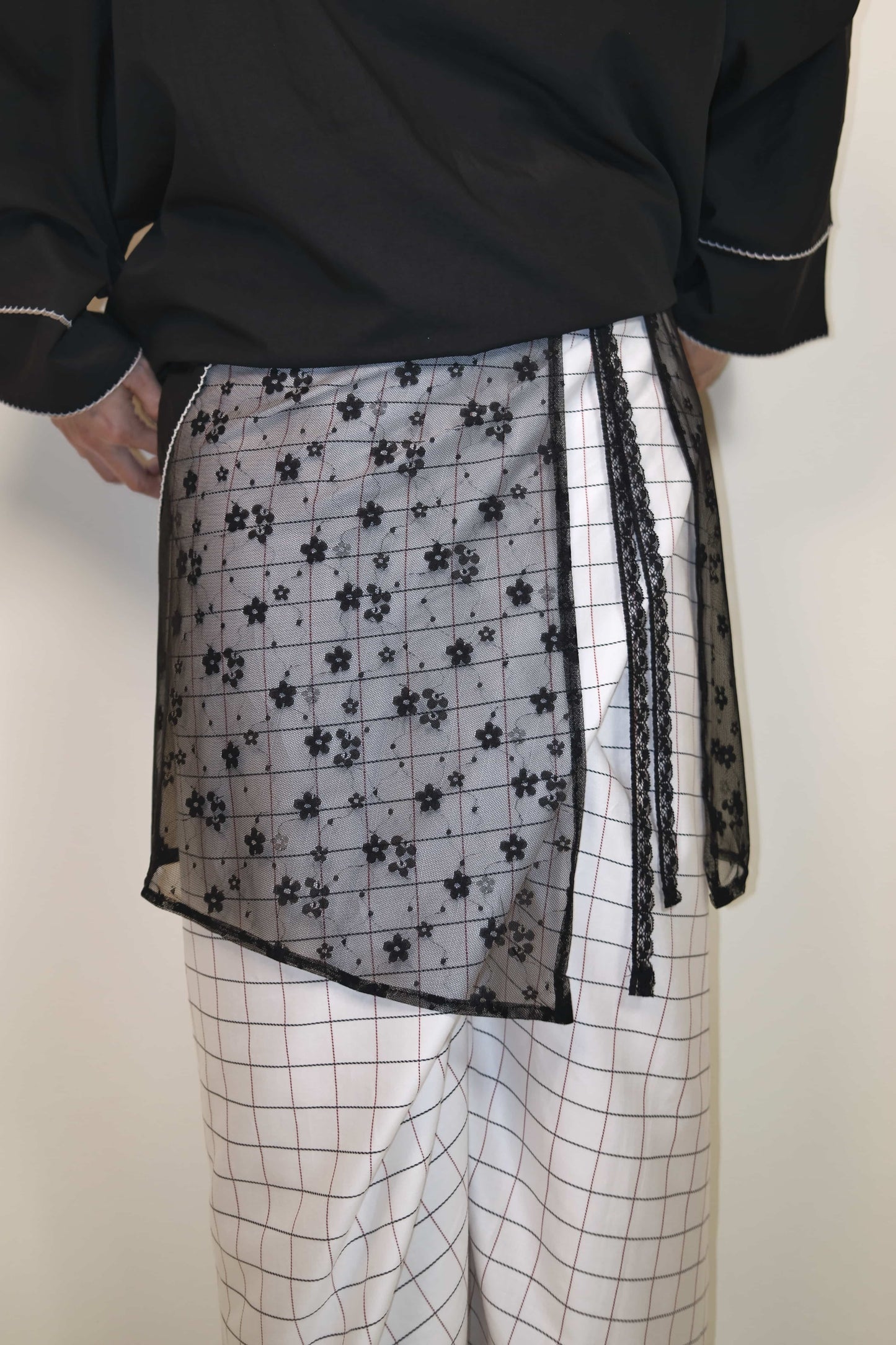 Net Lace Pario Skirt