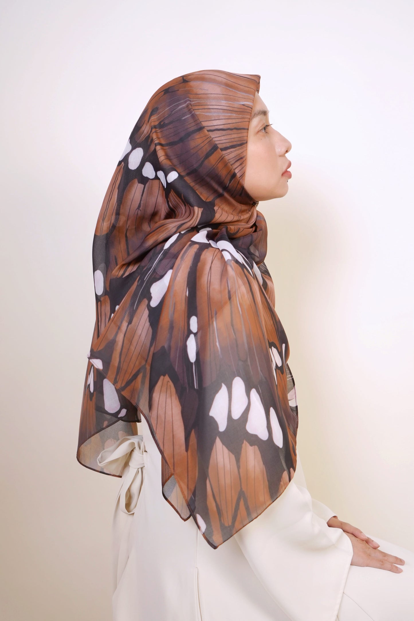 Walnut Yara Square Scarf