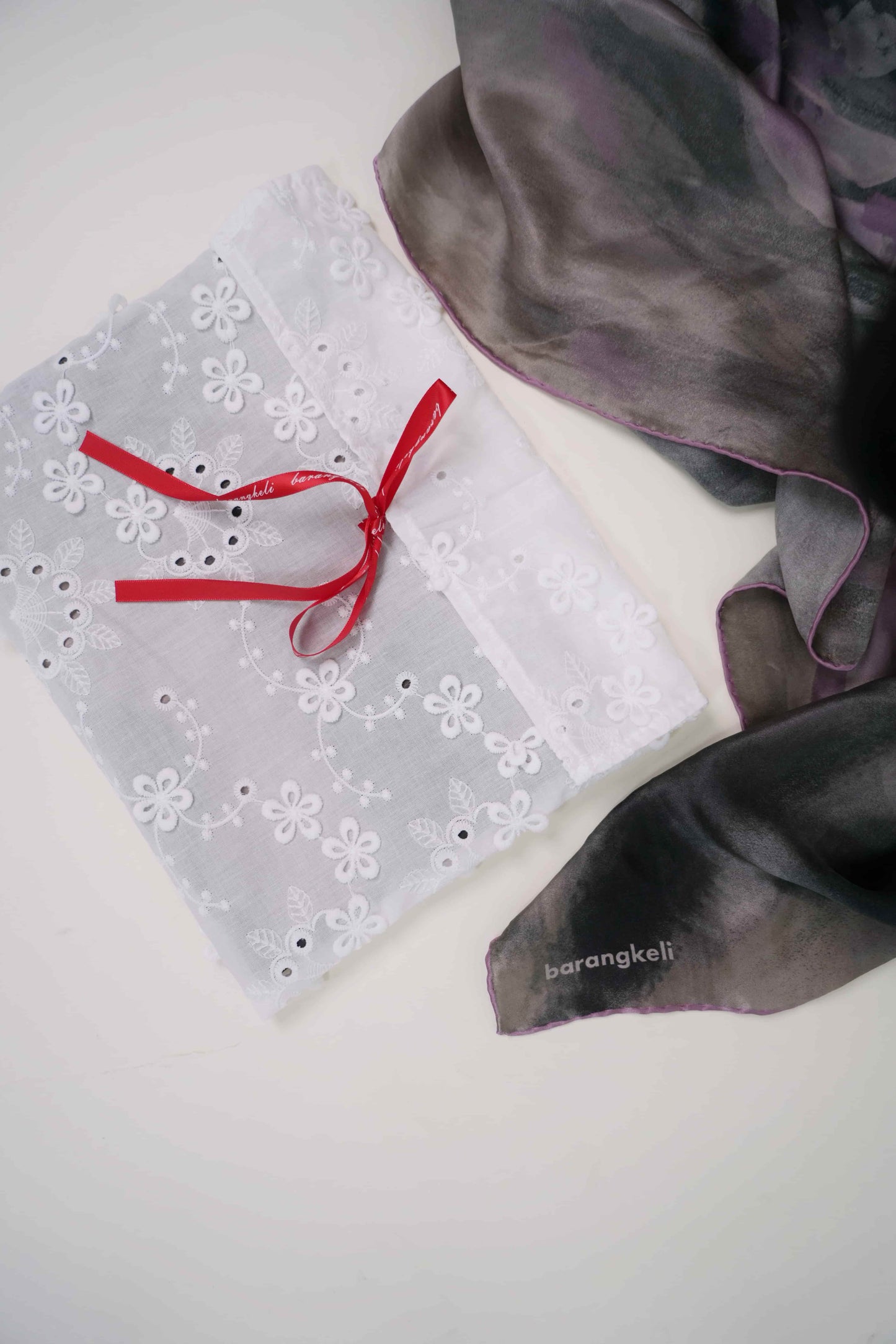 Bouquet de Lilas Pure Silk Square Scarf