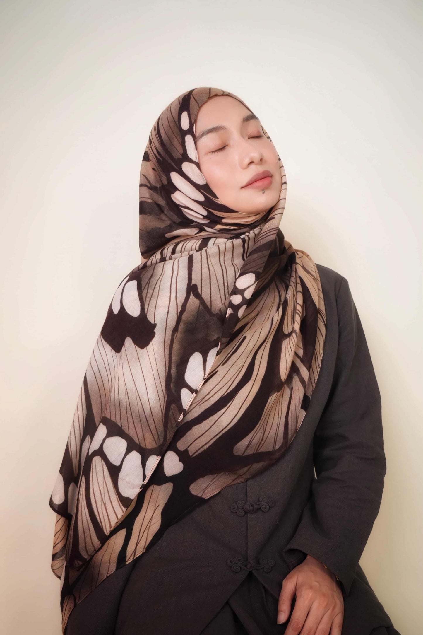 Butter Yara Modal Shawl