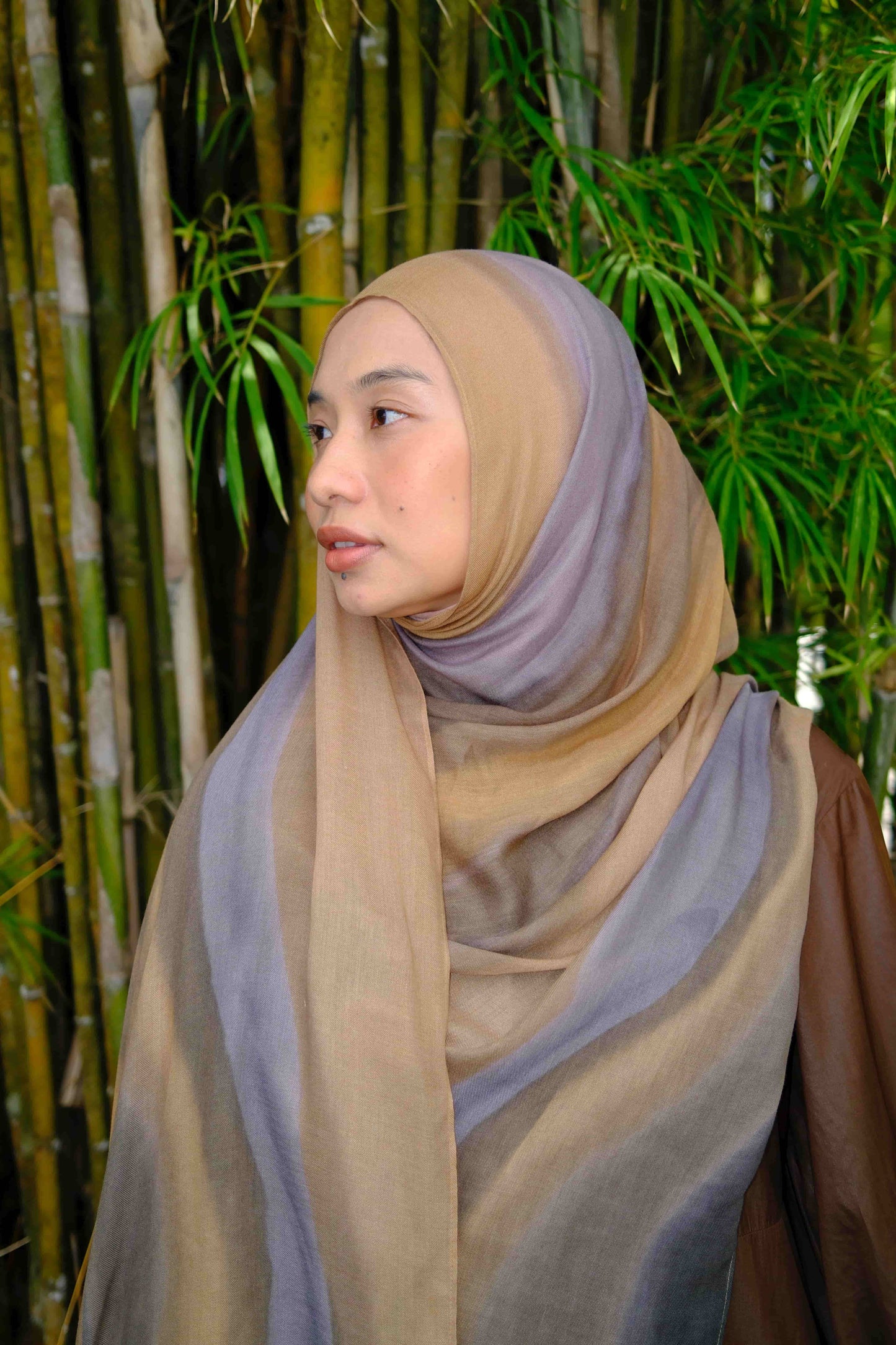 Dalgona Spill Modal Shawl