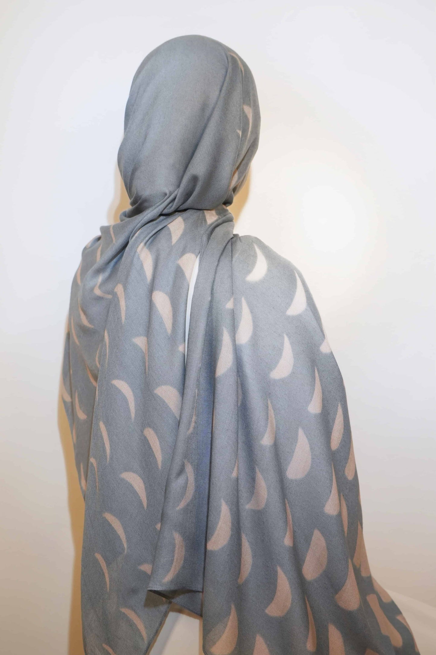 Fajar Sabit Modal Shawl