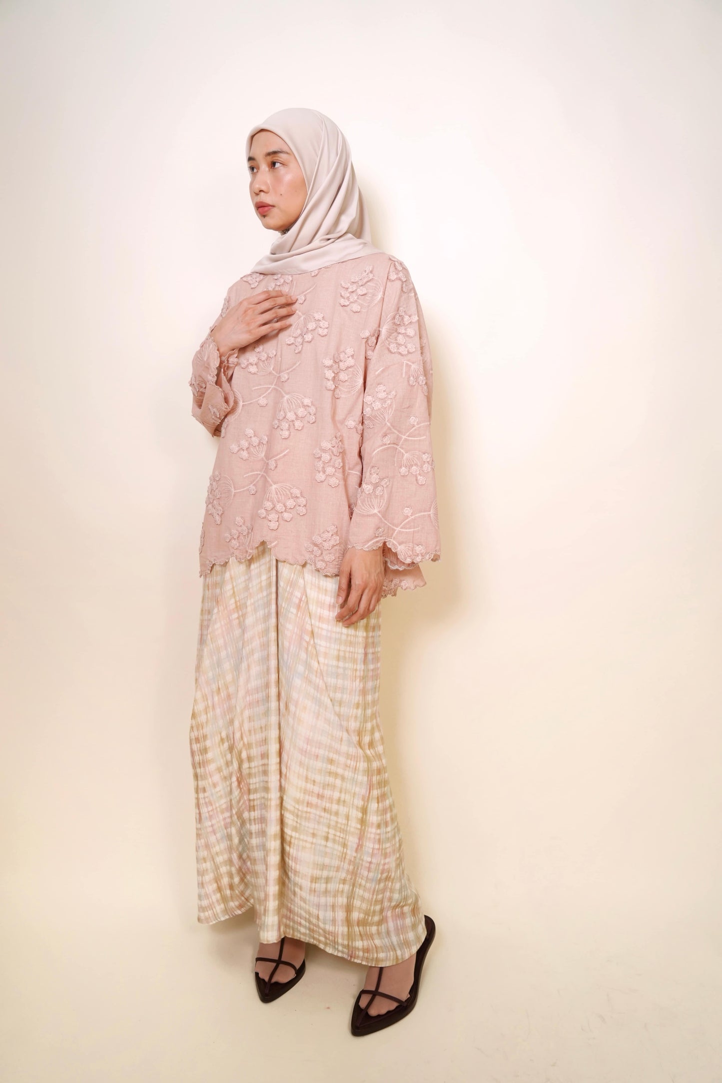 Fleur Kurung Kedah Set in Rosewater