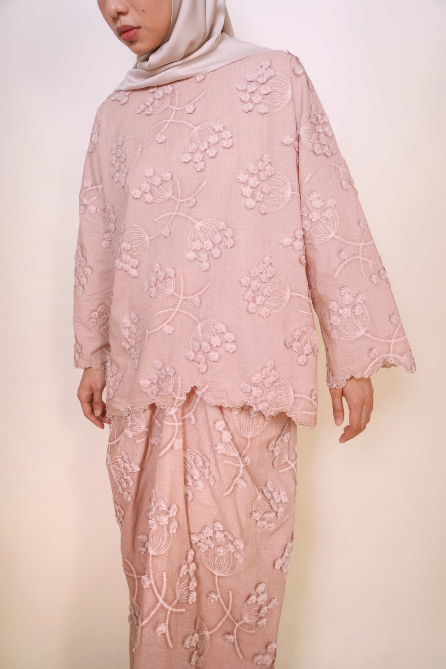 Fleur Kurung Kedah Set in Rosewater
