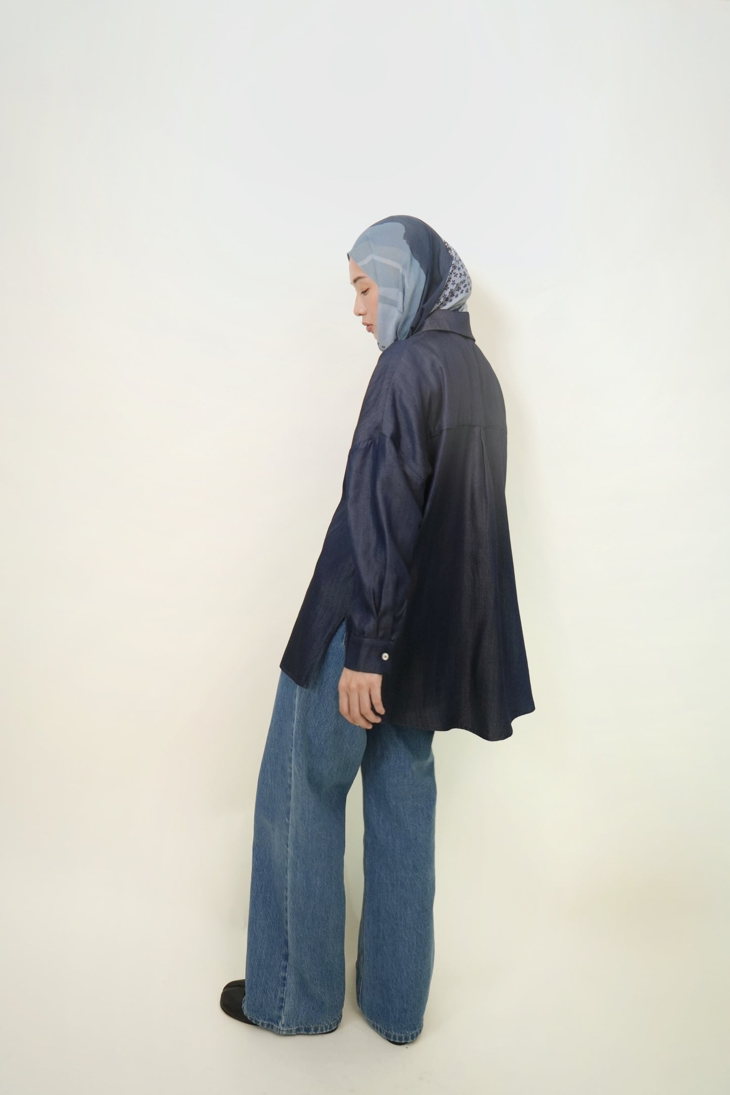 Maruno Oversized Shirt in Indigo