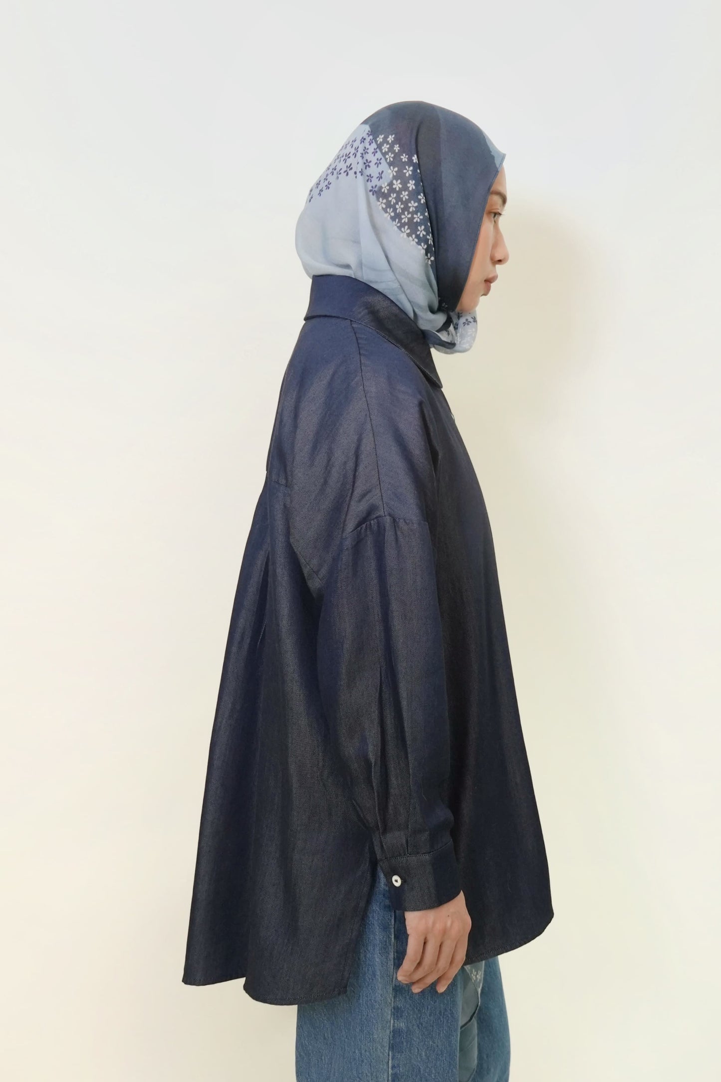 Maruno Oversized Shirt in Indigo