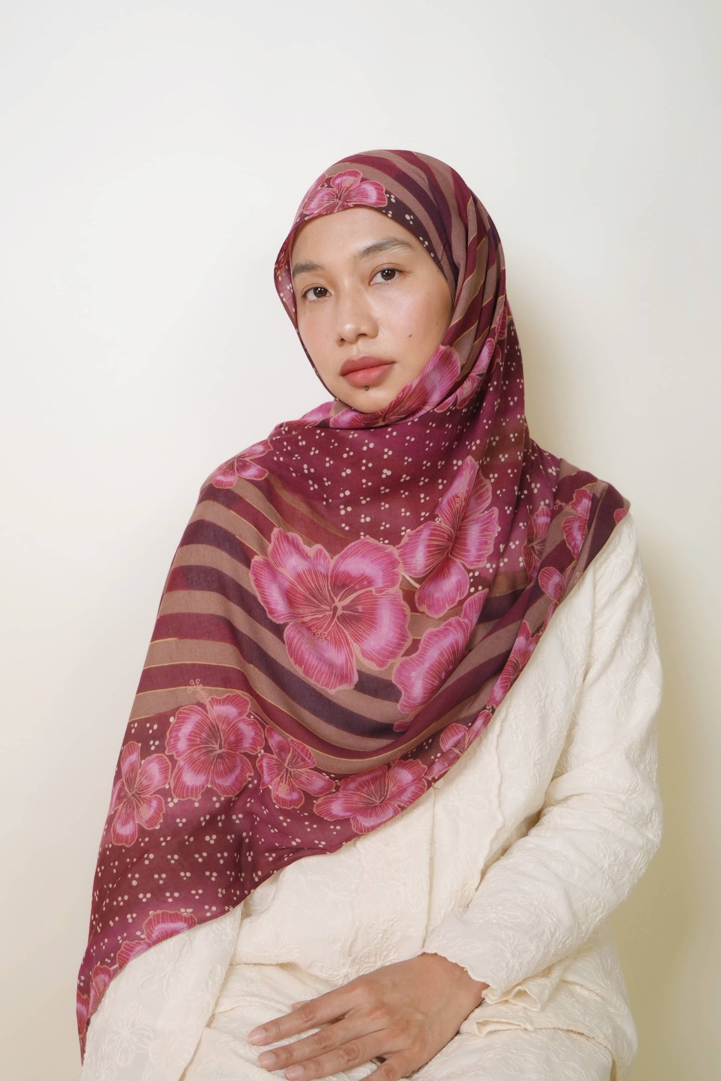 Jalur Delima Modal Shawl