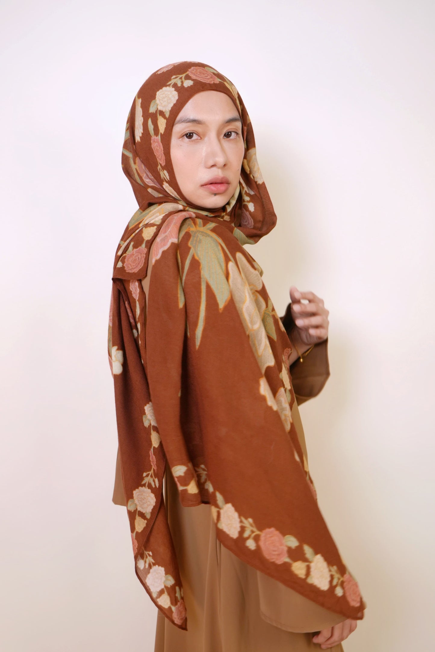 Kayu Manis Modal Shawl