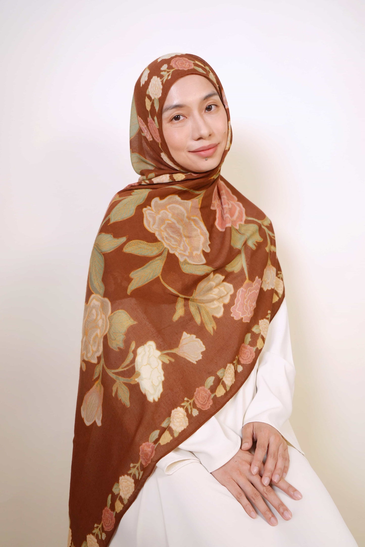 Kayu Manis Modal Shawl