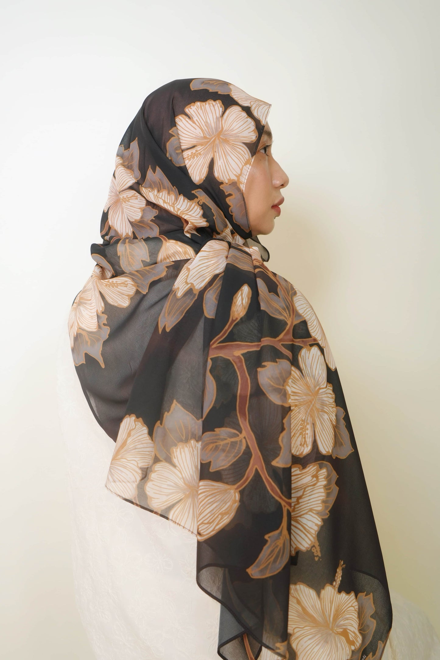Kembang Bakawali Chiffon Silk Shawl