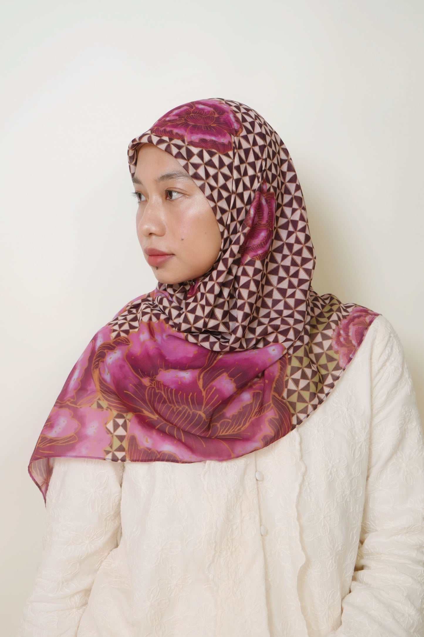 Mosaik Cendana Cotton Square