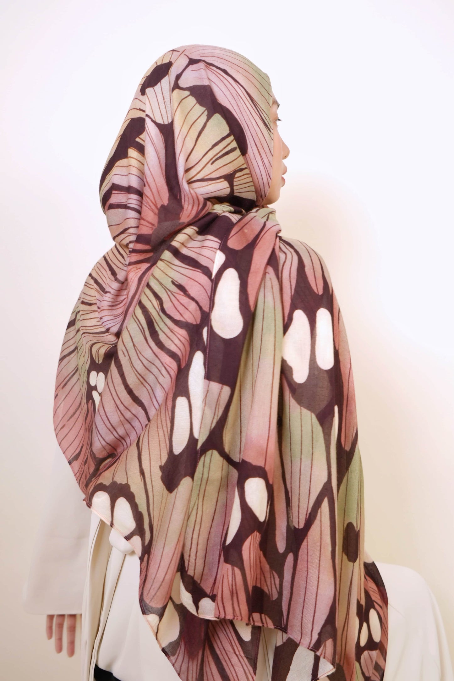 Mermaid Glaze Yara Modal Shawl