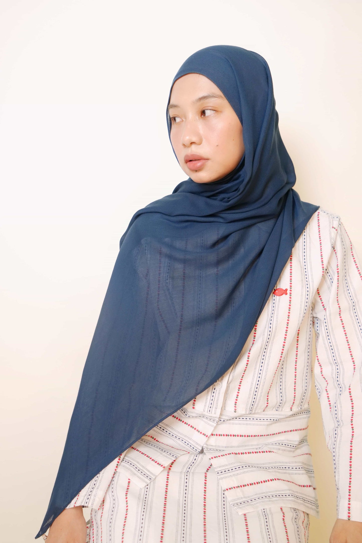 Plain Modal Shawl in Midnight