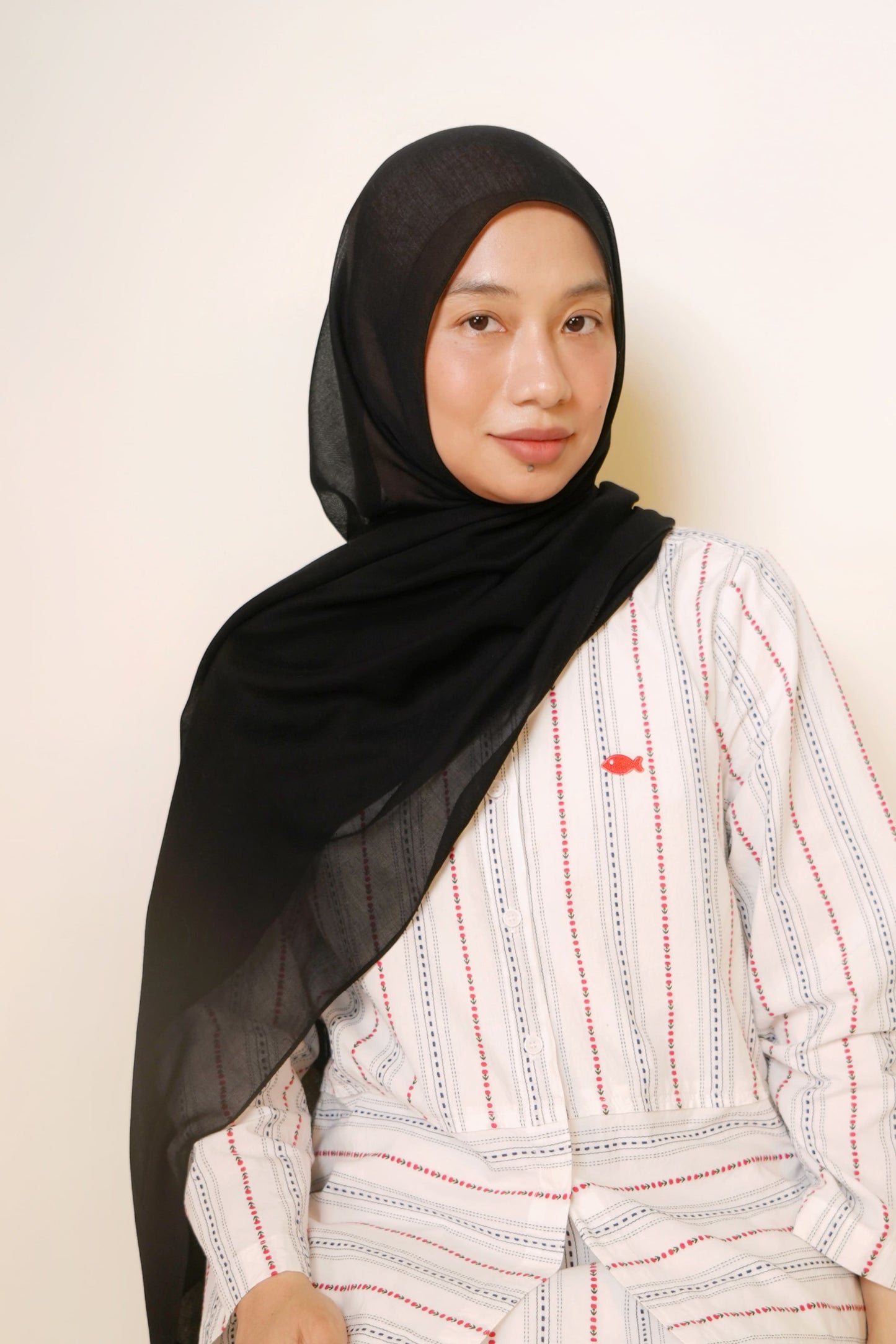 Plain Modal Shawl in Onyx