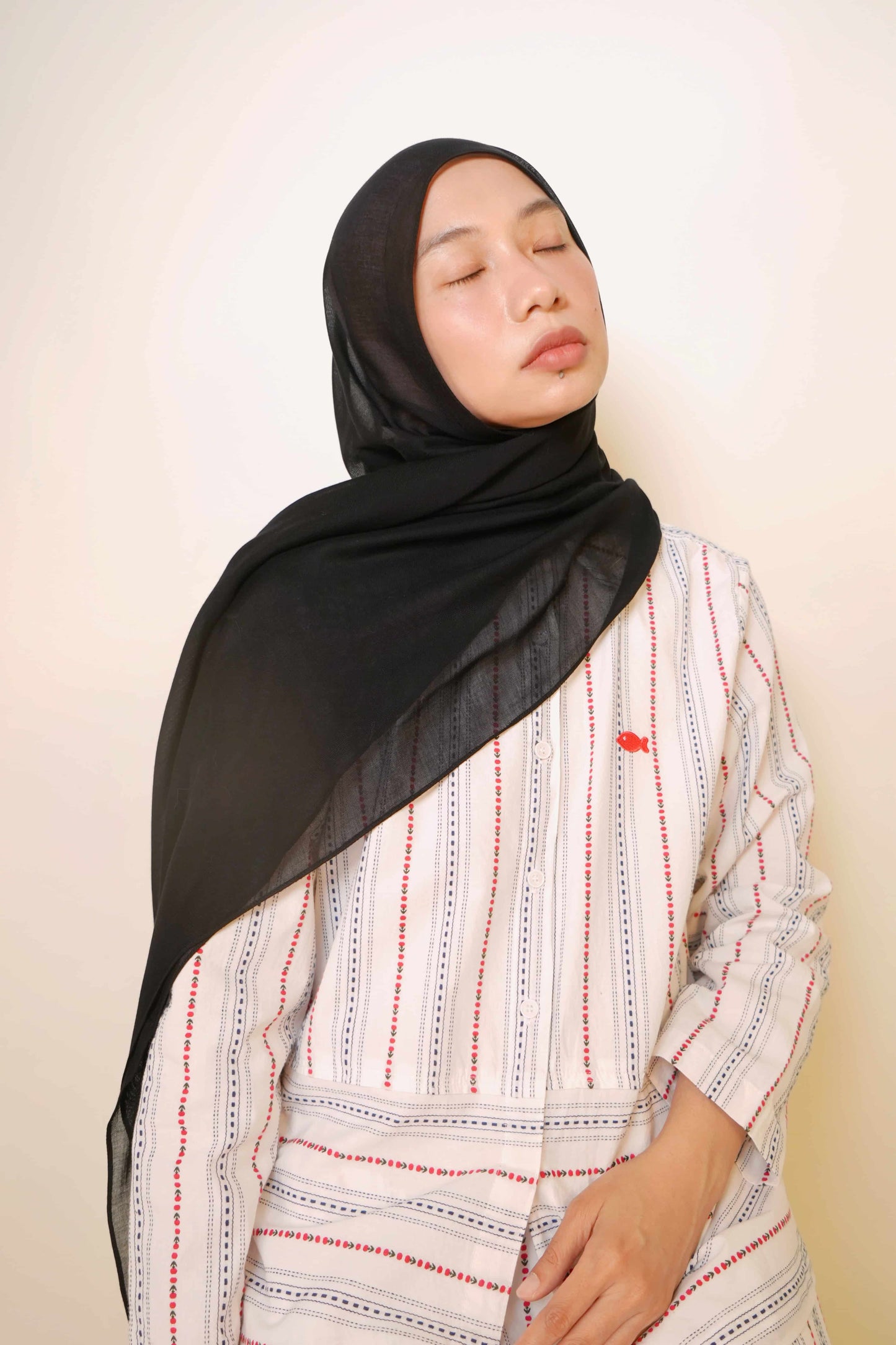 Plain Modal Shawl in Onyx