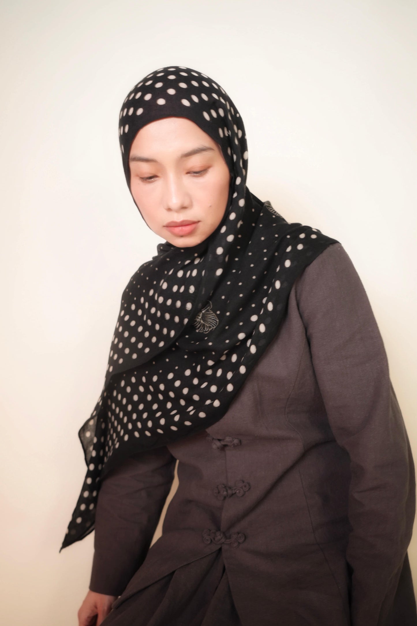 Polka Dot Munge Modal in Black
