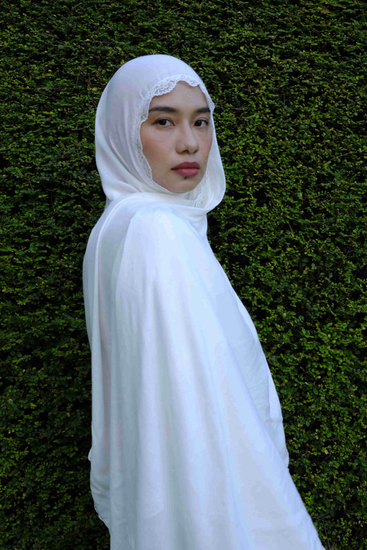Lace Modal Shawl in Pearl