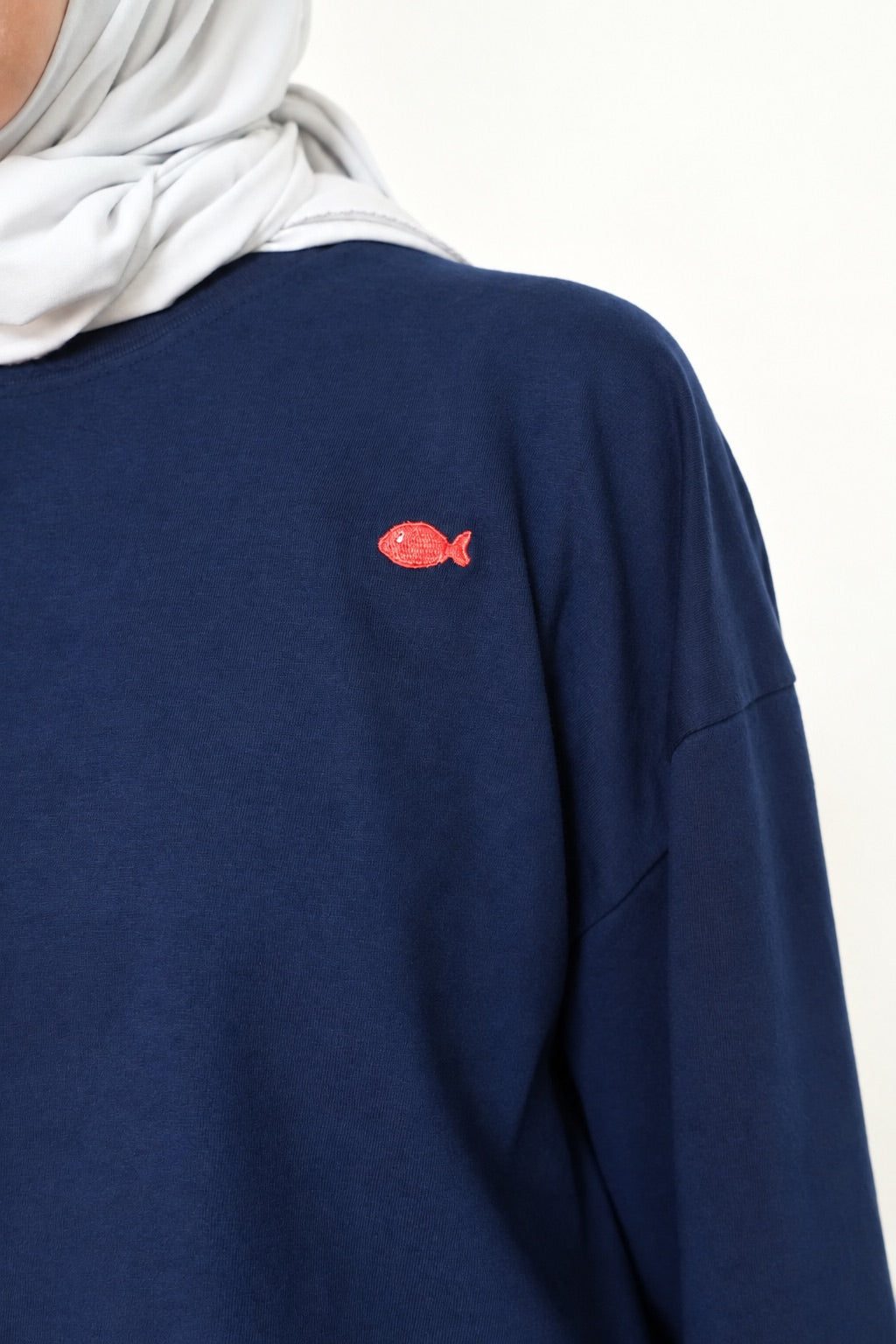 Piknik Cropped Oversized T-shirt in Navy