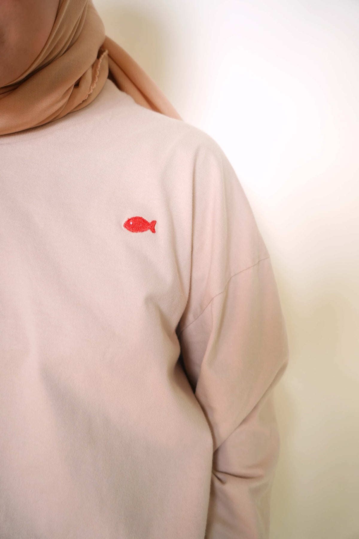 Piknik Cropped Oversized T-shirt in Beige