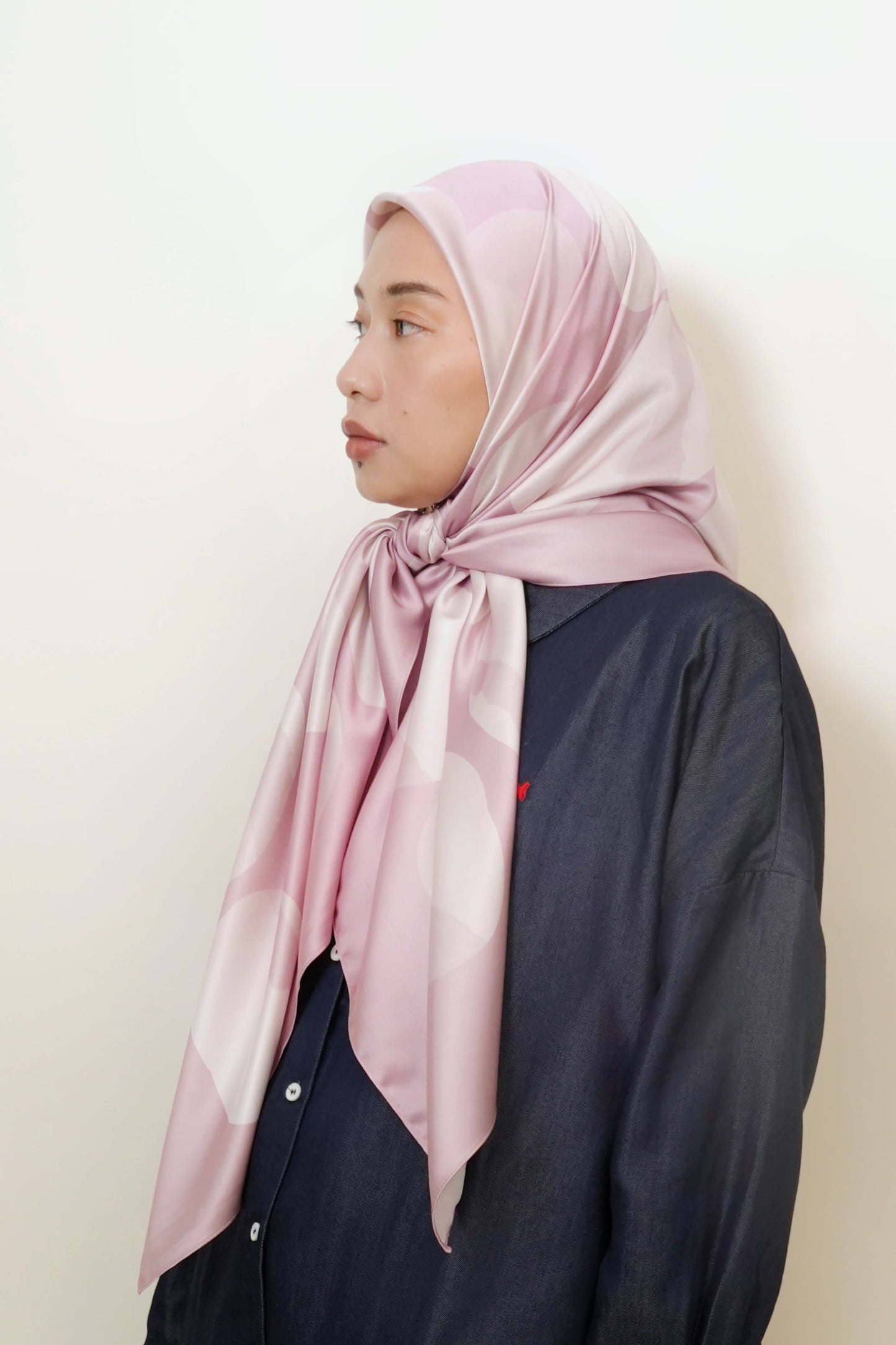 Maruno Sakura Satin Square