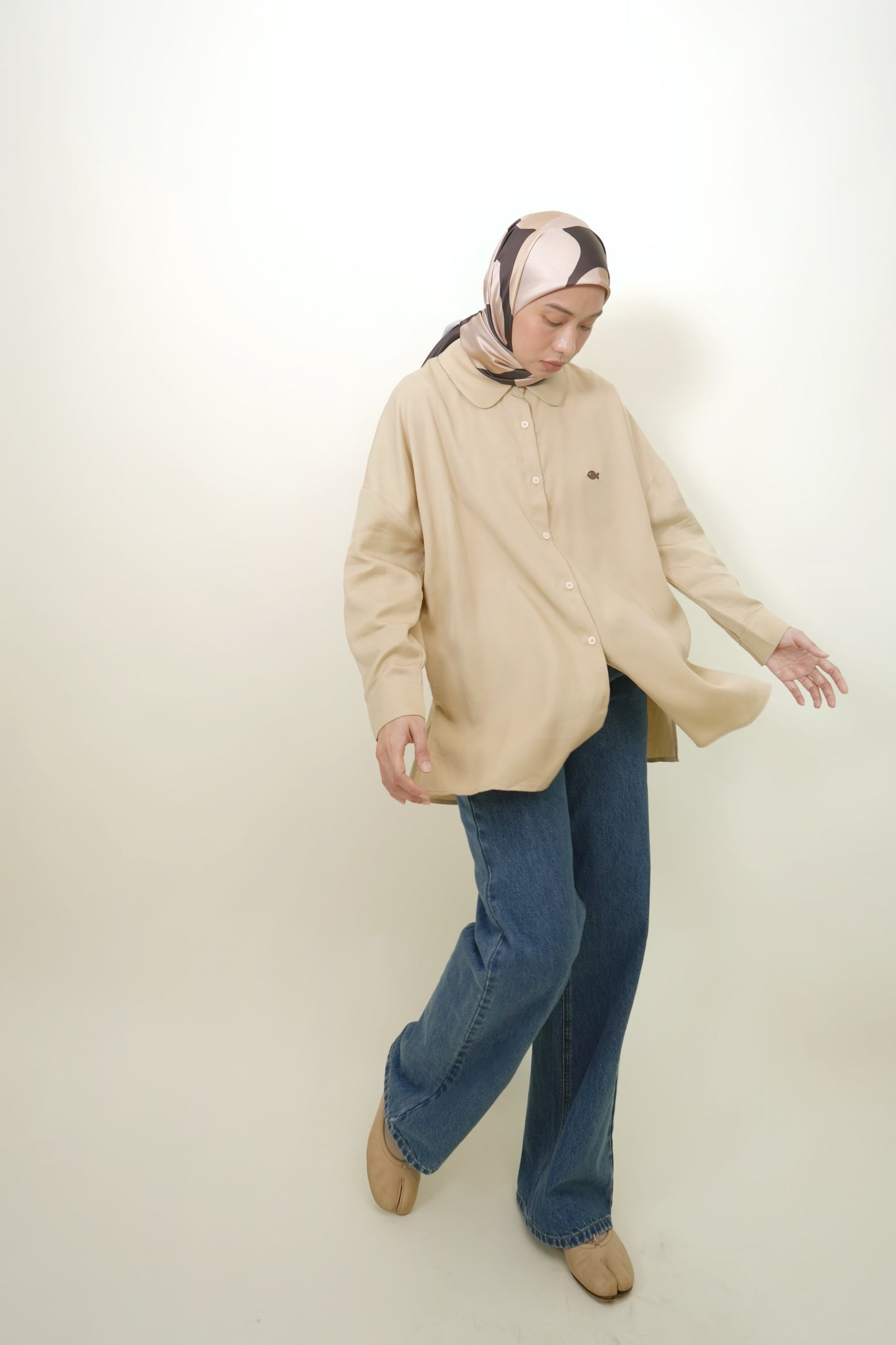 Maruno Oversized Shirt in Sand