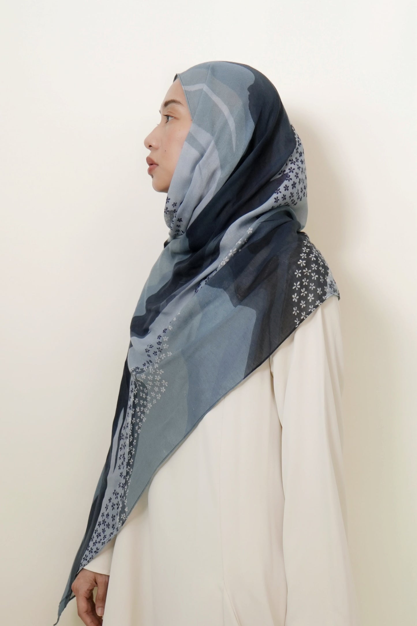 Maruno Sashiko Modal Shawl