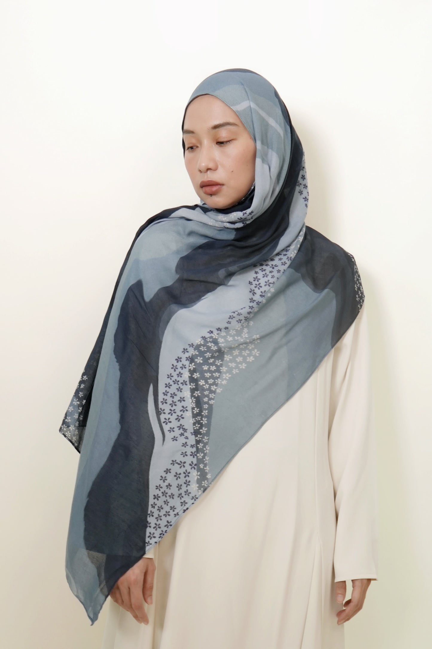 Maruno Sashiko Modal Shawl