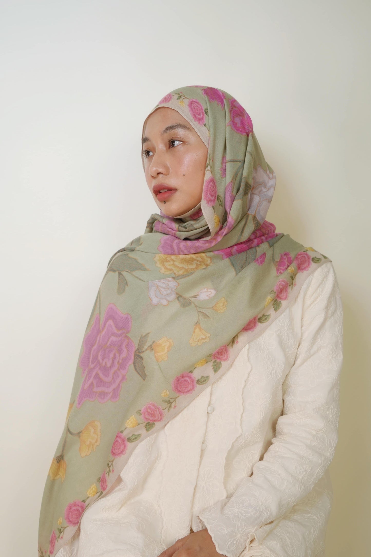 Seri Muka Modal Shawl