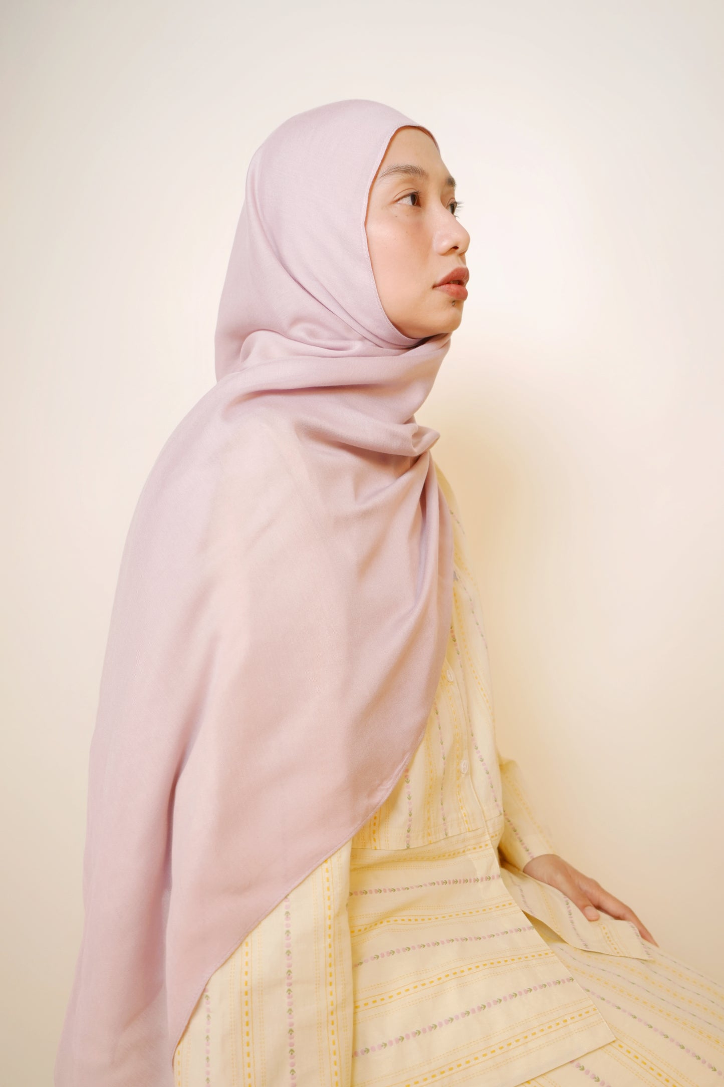 Plain Modal Shawl in Taro